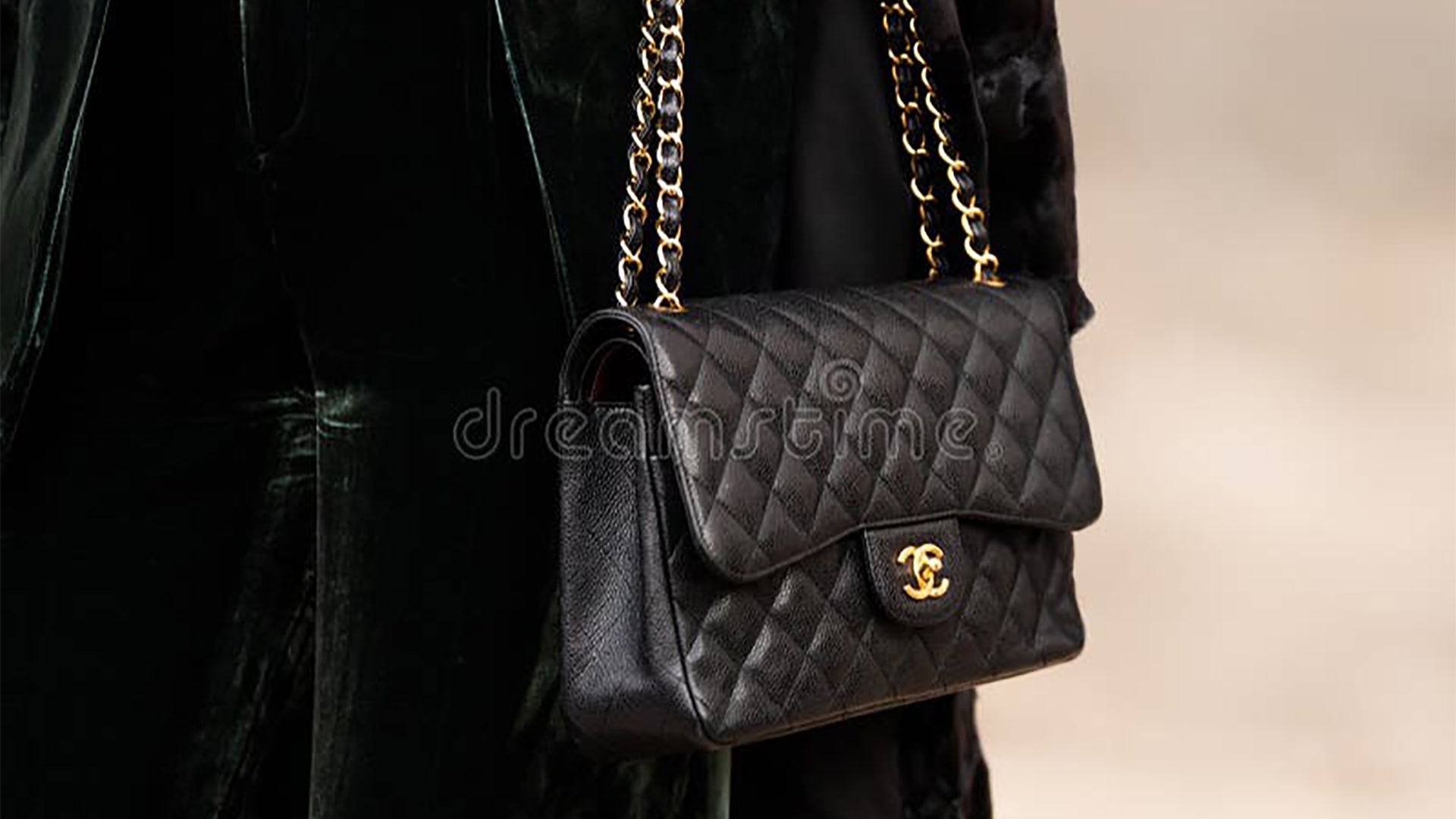 slider image slider_item_wmDCT7